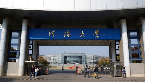 为你重新构思的标题：