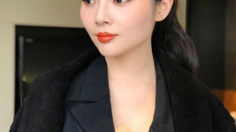 徐冬冬最新写真魅力绽放多组造型展现多样风采