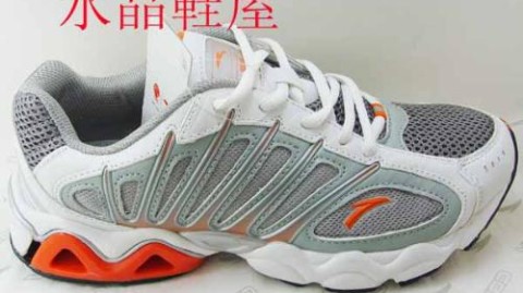 安踏的鞋子怎么样？从跑鞋耐磨到潮流穿搭，一篇给你讲透真实体验！