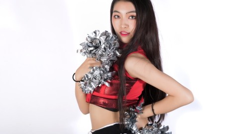 肯帝亚篮球宝贝秀出凯旋之舞 闪耀赛场展现力与美