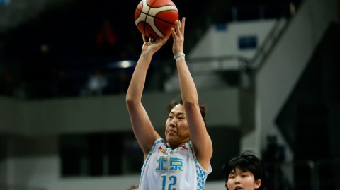京城玫瑰再绽放！北京女篮横扫八一八年三度加冕WCBA王座