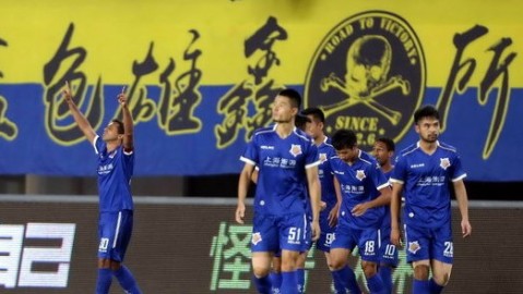 上海申鑫vs梅州客家——2025赛季的两条平行线：一场“不存在”的中甲降级德比