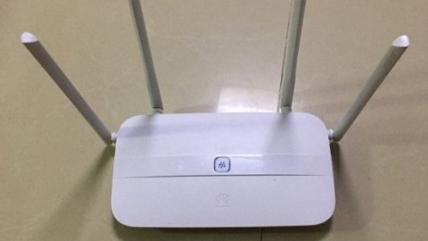 家里网速慢如蜗牛？看看华为路由器如何让全家网络“起飞”