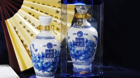 山西人的酒桌密码，53度汾酒到底怎么样？老酒鬼掏心窝子的大实话！