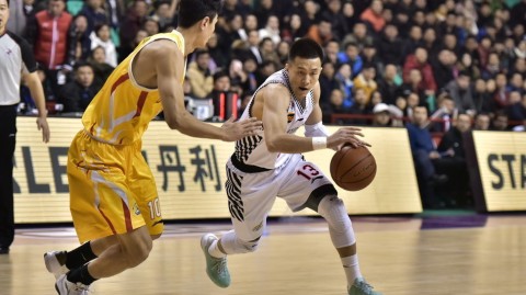 辽篮四外援合体爆发 郭艾伦韩德君联手导演本溪大捷