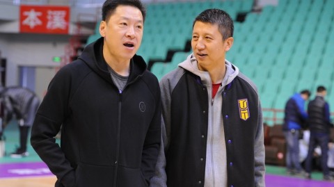 辽宁男篮主场激战广厦 郭艾伦赛前卖萌热身赛况回顾