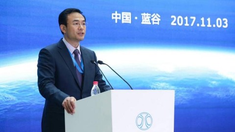 标题：郑刚怎么样？深度揭秘这位“跨界破局者”的实战心得与成长密码