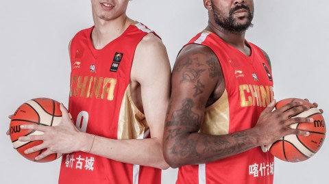 新疆飞虎披挂中国红战袍出征亚冠杯