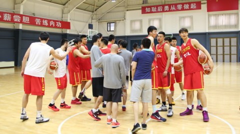 高原砺剑 男篮众将全力以赴备战里约奥运